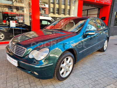 MERCEDES-BENZ Clase C C 320 ELEGANCE AUTO 4p.