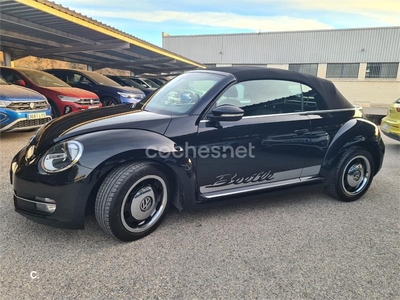 VOLKSWAGEN Beetle Cabrio 2.0 TDI 140cv 70s 2p.