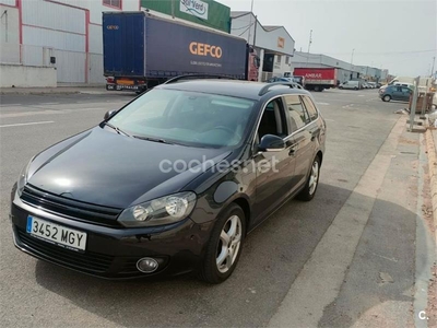 VOLKSWAGEN Golf Variant 2.0 TDI 140 DPF DSG Sport 5p.