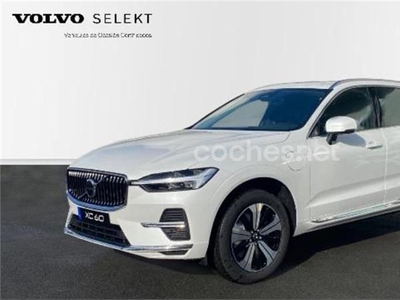 VOLVO XC60 2.0 T6 AWD Recharge Core Auto 5p.