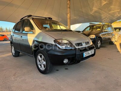 RENAULT Mégane SCENIC RX4 EXPRESSION 1.9 DCI 5p.
