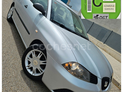 SEAT Ibiza 1.4 16v 75cv Reference Automatico 5p.