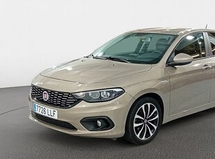 Fiat Tipo 5P 1.4 Fire 70kW (95CV) Lounge