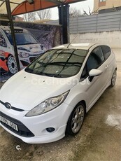 FORD Fiesta 1.6 TDCi Sport