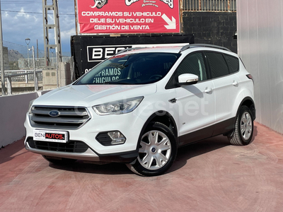 FORD Kuga 2.0 TDCi 110kW 4x4 ASS Business 5p.