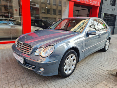 MERCEDES-BENZ Clase C C 320 4MATIC ELEGANCE AUTO 4p.