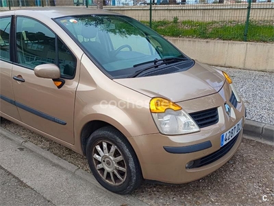 RENAULT Modus Confort Dynamique 1.4 16v 5p.