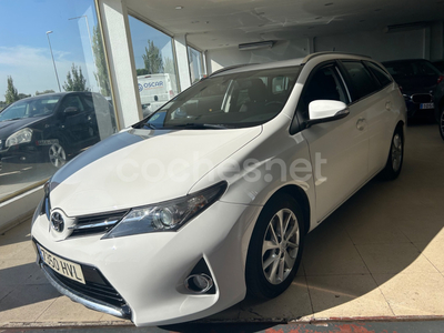 TOYOTA Auris 120D Advance Touring Sports 5p.