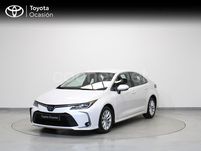 TOYOTA Corolla 1.8 125H ACTIVE TECH ECVT SEDAN 4p.