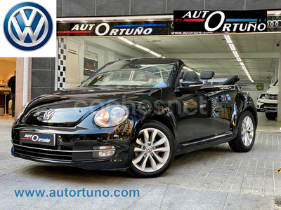 VOLKSWAGEN Beetle Cabrio Design 2.0 TDI 110CV BMT 2p.