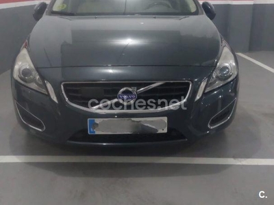 VOLVO S60 2.4 D5 Summum AWD Auto 4p.