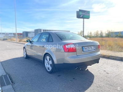 AUDI A4 1.8 T QUATTRO 4p.