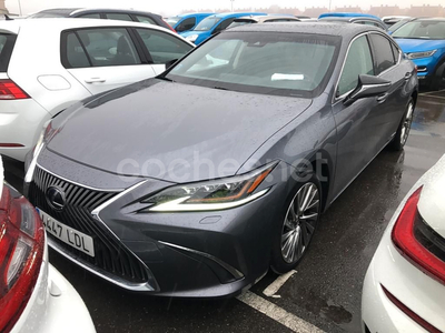 LEXUS ES 2.5 300h Executive 4p.