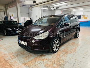 FORD S-MAX 2.0 TDCi Titanium