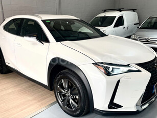 LEXUS UX 2.0 250h Business 5p.