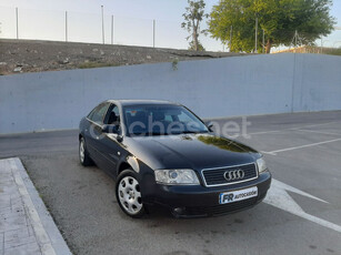 AUDI A6 2.5 TDI 180CV quattro tiptronic 4p.