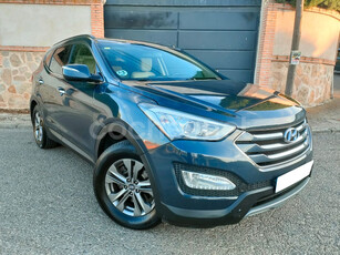 HYUNDAI Santa Fe 2.0 CRDi Stadt Sky 4x2 7S 5p.