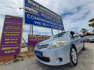 TOYOTA Auris 130 Active 5p.