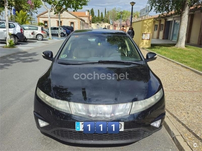 HONDA Civic 2.2 iCTDi Executive Piel 5p.