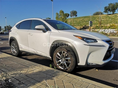 LEXUS NX 300h Executive 4WD 5p.