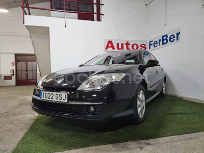 RENAULT Laguna Authentique 2.0dCi 130CV 5p.