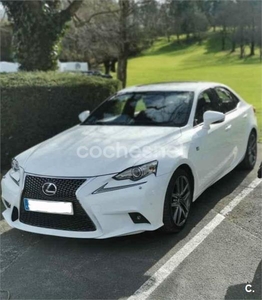 LEXUS IS300