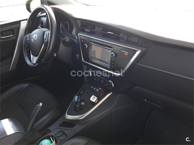 TOYOTA Auris Hybrid Advance Touring Sports 5p.