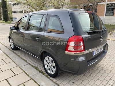 OPEL Zafira 1.6 16v Essentia 5p.