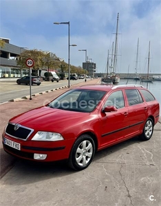 SKODA Octavia 2.0 TDI Elegance DSG Combi 5p.