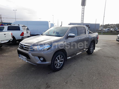 TOYOTA Hilux 2.4 D4D Cabina Doble VXL AT 4p.