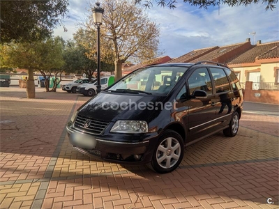 VOLKSWAGEN Sharan 2.0TDi Comfortline 5p.