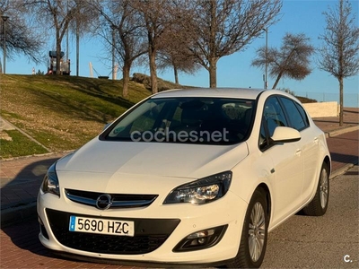 OPEL Astra 1.6 CDTi SS 110 CV Excellence