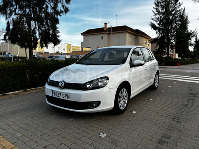 VOLKSWAGEN Golf 1.4 TSI 122cv DSG Highline 5p.