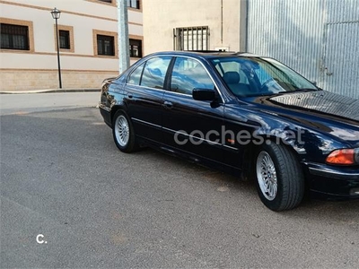 BMW Serie 5 530D AUTO 4p.