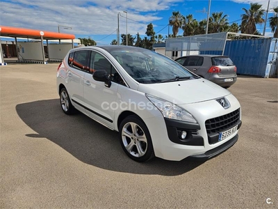 PEUGEOT 3008 Allure 1.6 HDI 115 FAP