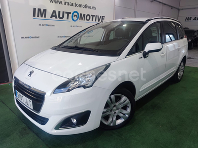 PEUGEOT 5008 Allure 1.6 THP 155 5p.