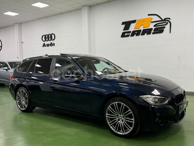 BMW Serie 3 320d Essential Edition Touring 5p.