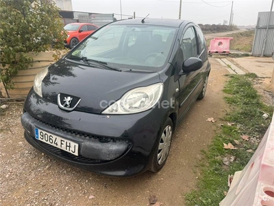 PEUGEOT 107