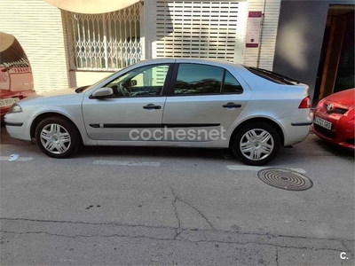 RENAULT Laguna