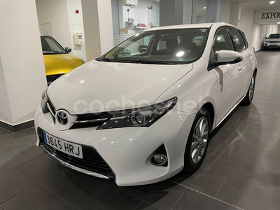 TOYOTA Auris 120D Active