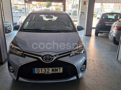 TOYOTA Yaris Hybrid Active 5p.