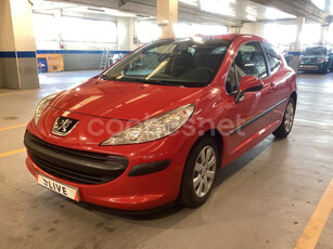 PEUGEOT 207 Confort 1.4 HDI 70