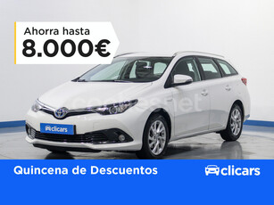 TOYOTA Auris 1.8 140H Active Bus. P. Touring Sports 5p.