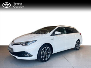 TOYOTA Auris 1.8 140H Feel Touring Sports 5p.