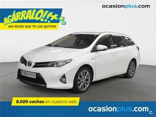 TOYOTA Auris Hybrid Advance Touring Sports 5p.