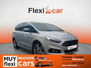 FORD SMAX 2.0 TDCi Titanium PowerShift