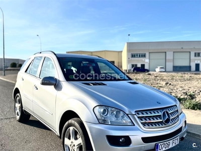 MERCEDES-BENZ Clase M ML 280 CDI 5p.