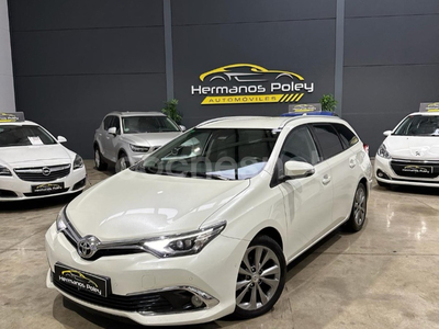 TOYOTA Auris 1.6 115D Advance Touring Sports 5p.