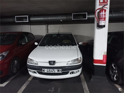 PEUGEOT 306 STYLE 1.6 5p.