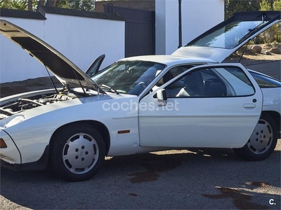 PORSCHE 928 928 4.7 S 2p.